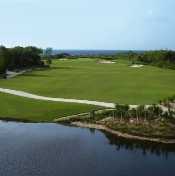 fairway-view-hole-14-riviera-cancun-golf-local-caddie